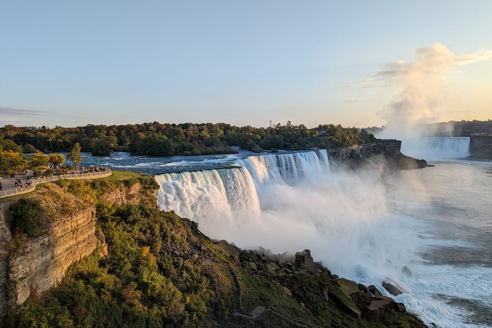 Niagara-Roadtrip - Cleveland, Toronto und Detroit